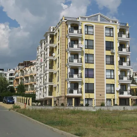 Морски Бряг 4*