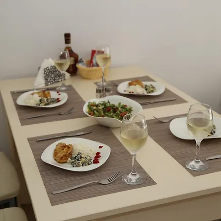 Морски Бряг アパートホテル スヴェティ・ヴラス