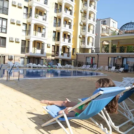 Морски Бряг アパートホテル スヴェティ・ヴラス