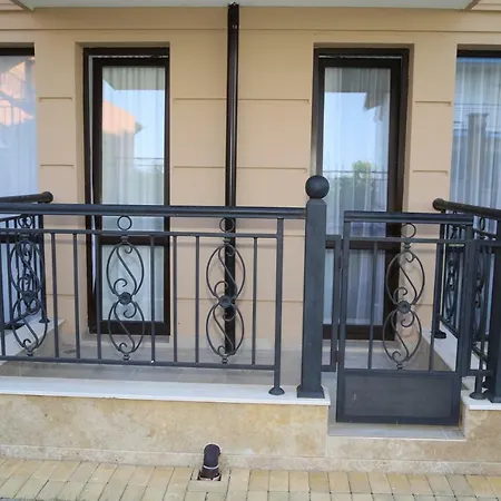 Морски Бряг スヴェティ・ヴラス