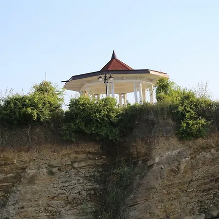 Морски Бряг アパートホテル